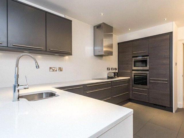 Fetter Lane, London EC4A, 1 bed flat to rent, £2,700 pcm | PrimeLocation