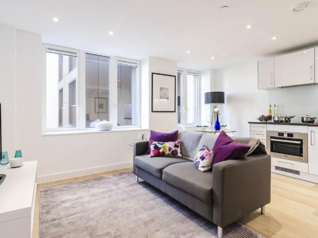 Fetter Lane, London EC4A, 1 bed flat to rent, £2,750 pcm | PrimeLocation
