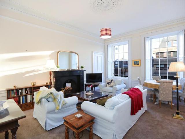 Fettes Row, Edinburgh EH3, 2 bed flat to rent, £2,300 pcm | PrimeLocation