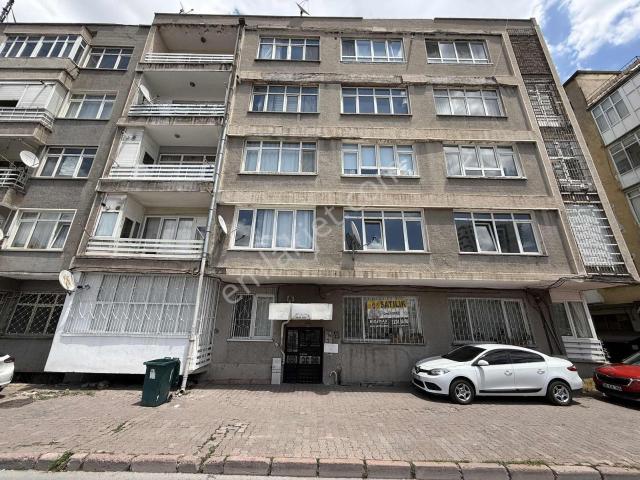 Fetanet Emlaktan Nato Caddesi Üzerinde 2+1 Zemin Kat Daire