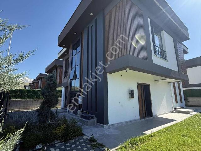 Fetanet Emlaktan Altınoluk Ödül Altınoran Projesi Köşebaşı Villa