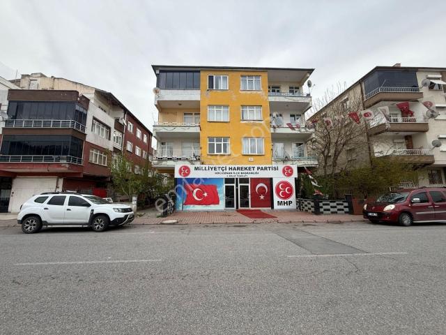 Fetanet Emlak'tan Fevzi Çakmak Mah.de 3+1 Kombili Daire