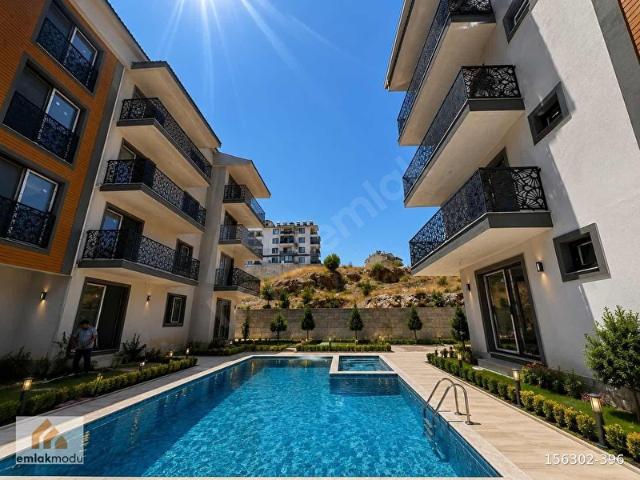 FETHİYE KARAÇULHA ÇALICA MEVKİ 1+1 HAVUZLU ARA KAT FIRSAT DAİRE