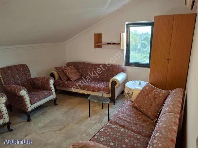 Fethiye Merkezde Eşyalı Veya Eşyasız 1+1 Kapalı Mutfak Daire