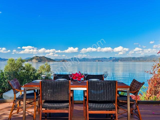 Fethiye Şövalye Adası'nda Özel İskeleli Yalı | Tekce