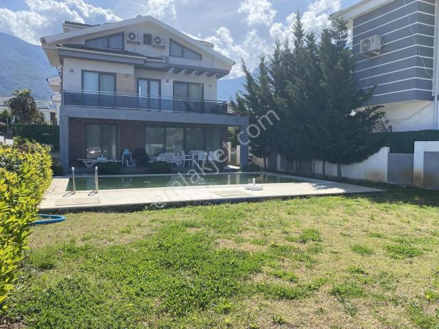 Fethiye Ölüdeniz Ovacık'ta Kiralık Havuzlu 4+1 Müstakil Villa