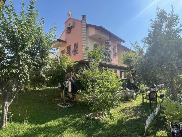 Fethiye Akarca Mahallesinde Eşyalı İkiz Tripleks Villa [tr/eng]