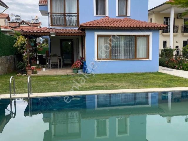 Fethiye Çalış 460m2 5+1 Müstakil Havuzlu Satılık Villa
