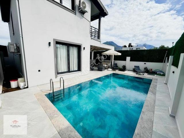 Fethiye Babataşı Mahallesinde 2+1 Müstakil Havuzlu Villa
