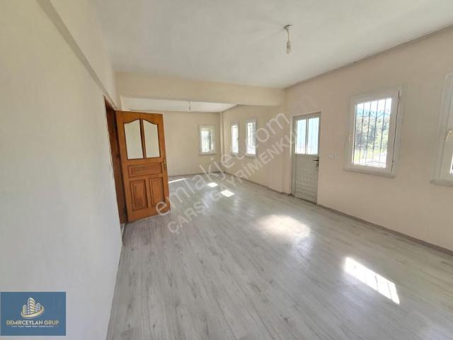 Fethiye Esenköy Mahallesi Kiralık 3+1 Ayrı Mutfak Daire