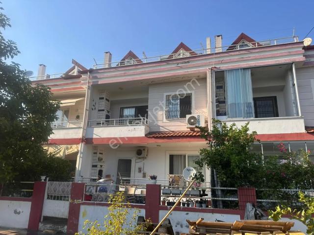 Fethiye Foça’da Çalış Plajı’na 4 Dk. Mesafede Kiralık 4+1 Çatı Dubleksi