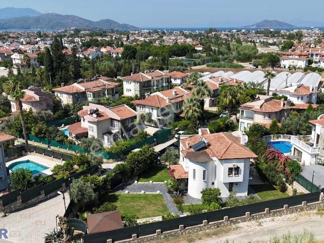 Fethiye Foça Mahallesinde Müstakil Villa