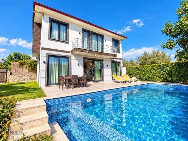Fethiye Gayrimenkulden Evcil Hayvana Uygun Eşyalı Villa Havuzlu