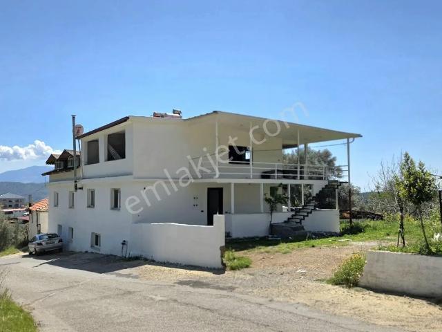 Fethiye İncirköy Mh. 130 M2 Bahçeli Köy Evi