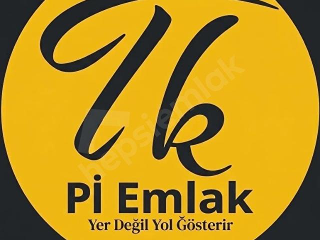 Fethiye Çiftlikte Havuzlu ve Müstakil Bahçeli Lüks Triplex Villa