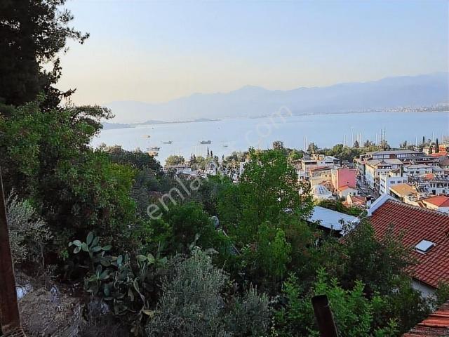Fethiye Karagözler'de Deniz Manzaralı Satılık Ev Ve Arsasi