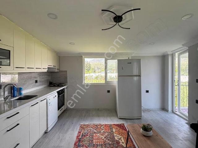 Fethiye Kargı'da Doğa İçerisinde 2+1 Balkonlu Eşyasız Daire
