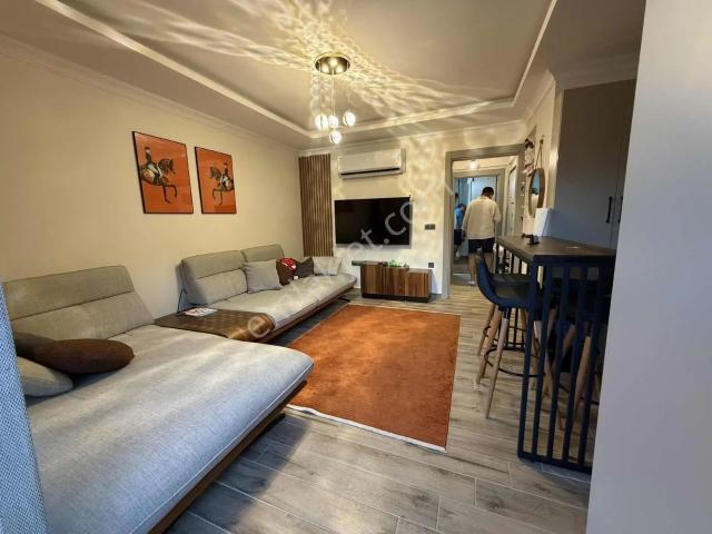 Fethiye Keloğlu Boğazında Havuzlu 1+1 Eşyalı Satılık Daire