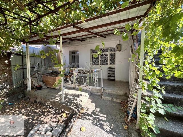 Fethiye Kesikkapı Mahallesinde Satılık Bahçeli Müstakil Ev