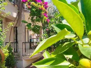Fethiye Pazaryeri Mah.de İlkon'dan Kiralık Eşyasız 3+1 Daire