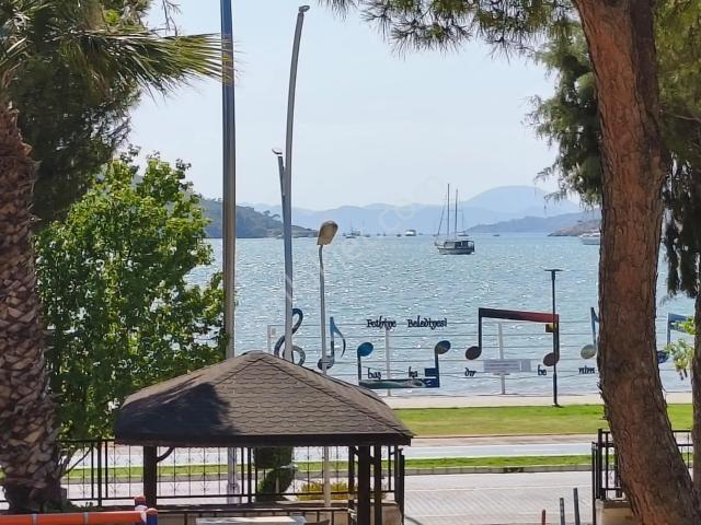 Fethiye Sahil Bandında Satılık Deniz Manzaralı 2+1 Daire