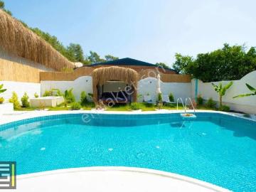 Fethiye Yanıklar Mahallesinde Müstakil Havuzlu 2+1 Kiralık Villa
