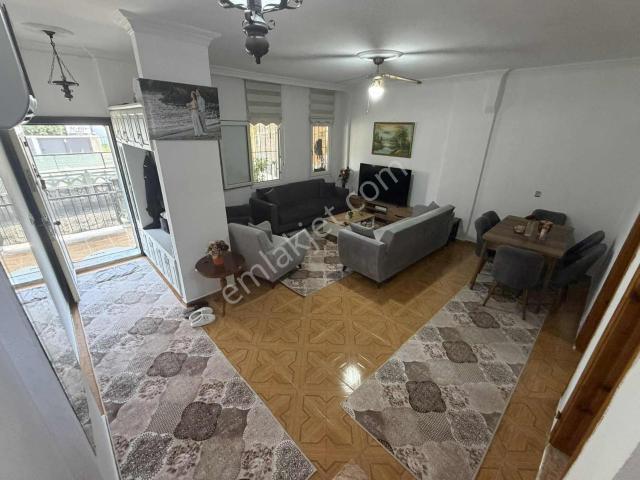 Fethiye Yeni Mahallede 2+1 Ayrı Mutfaklı Müstakıl Bahçeli Ev