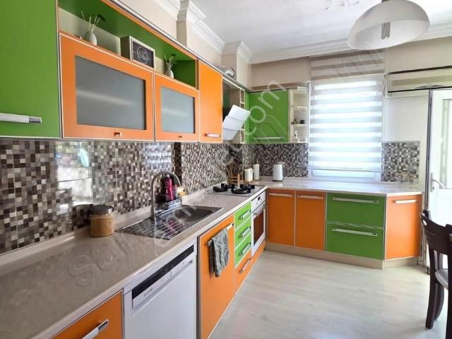 Fethiye'de Avm'ye Yakın, Ferah 3+1 Daire 130m² Net