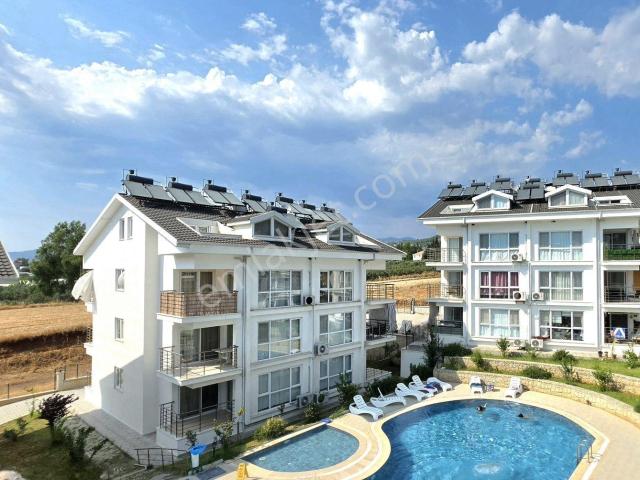 Fethiye'de Havuzlu Site İçinde 2+1 78m2 Dublex Daire