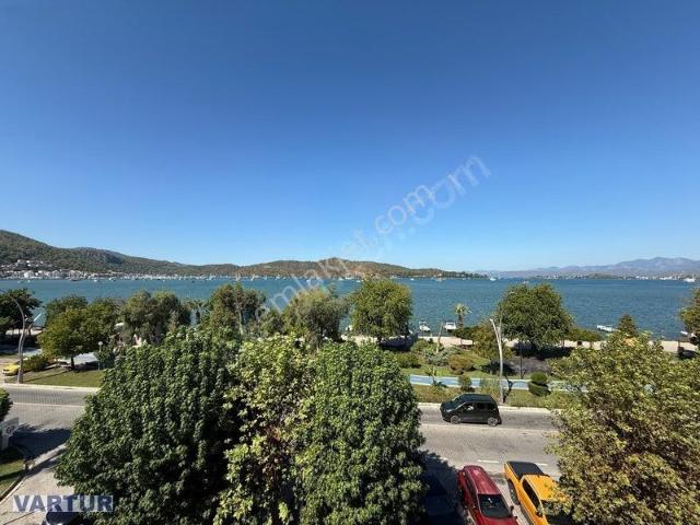Fethiyede Sahilde, Muhteşem Deniz Manzaralı 2+1 Kiralık Daire