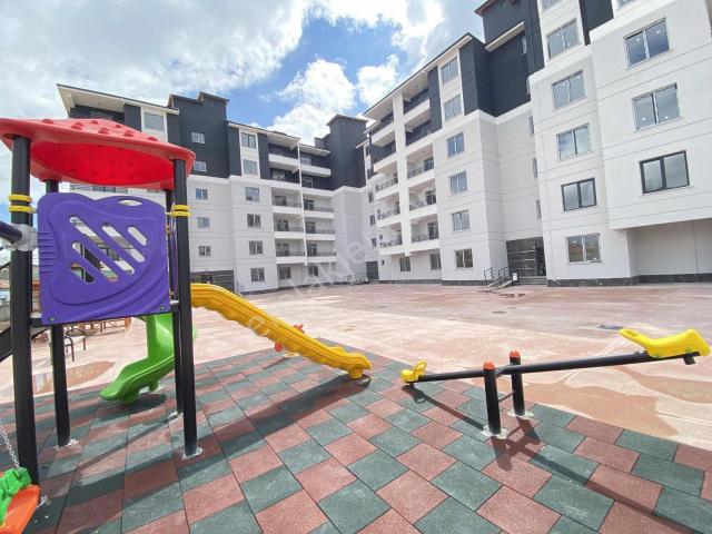 Fetih Caddesi Ve Altıyol Yakını 2+1 Sıfır Site İçi Satılık Daire