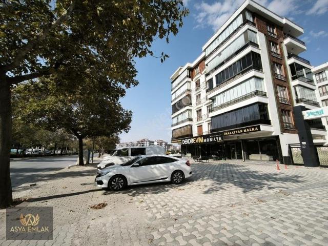 Fetih Caddesi'nde Satılık 2+1 Lüks Site İçi Daire