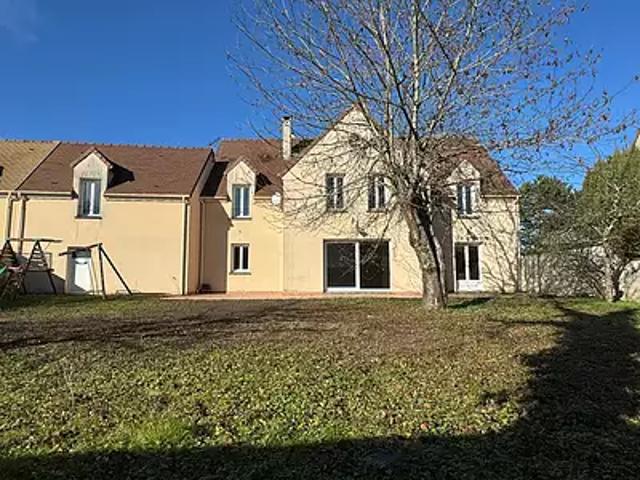 Feucherolles 78810 Achat / Vente maison 9 pièces t9 au dernier étage terrasse