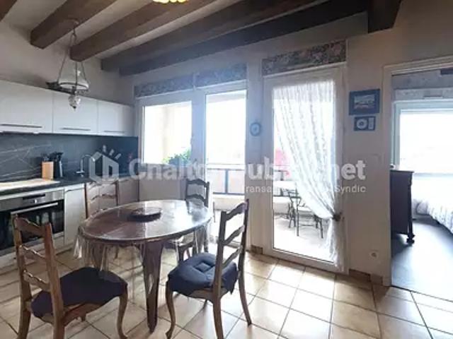 Feurs 42110 Achat / Vente appartement 3 pièces t3 au dernier étage cave