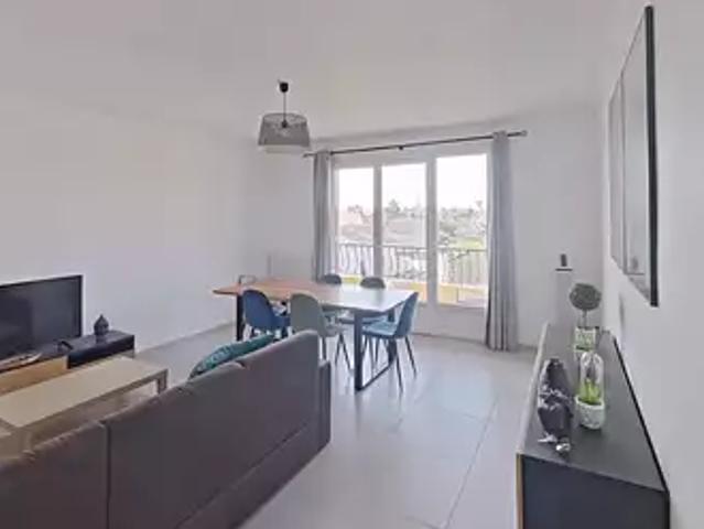Feurs 42110 Achat / Vente appartement 3 pièces t3 au dernier étage terrasse