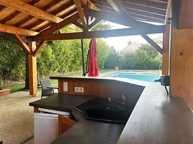 Feurs 42110 Achat / Vente maison 8 pièces t8 piscine terrasse