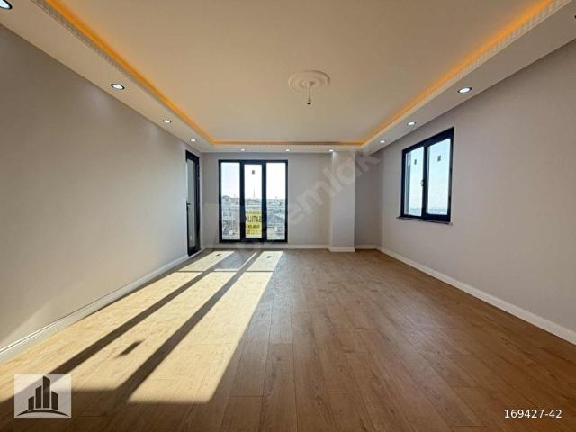 FEVZİ ÇAKMAK MAH 4+1 200 M DENİZ MANZARALI FIRSAT DUBLEX