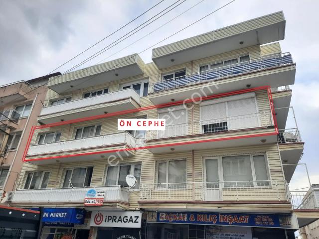 Fevzi Çakmak'ta, Köşe Konumlu, 3 Balkonlu, Her Katta Tek Daire!