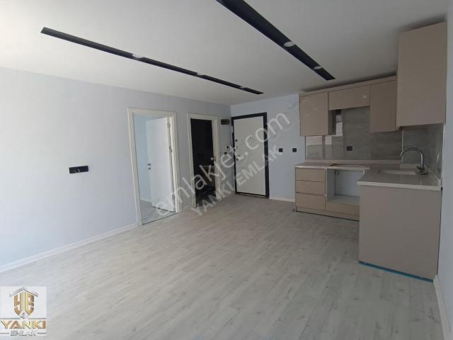 Fevzi Çakmakta 1.kat Kiralık 1+1 Amerikan Mutfak Daire