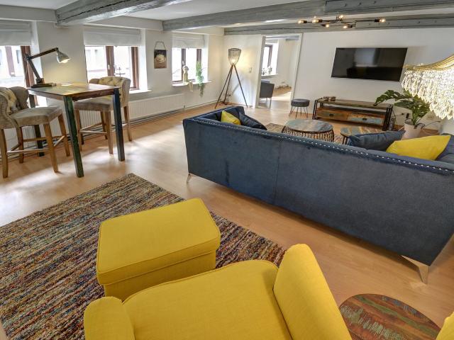 fewo1846 Alte Kaffeerösterei / Charming, centrally located 2 room apartment, Flensburg Amsterdam Apartments for Rent