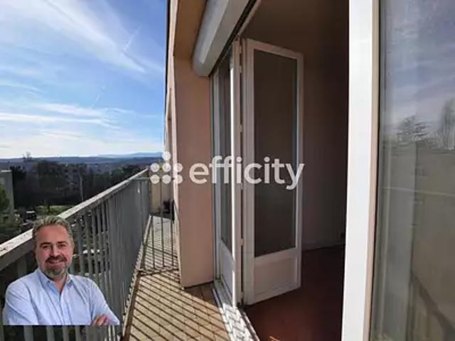 Feyzin 69320 Achat / Vente appartement 3 pièces t3 au dernier étage cave