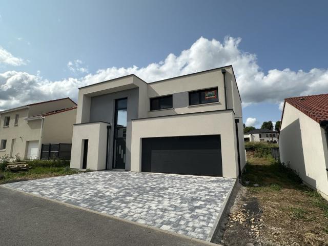 FEY Maison Contemporaine D'Architecte 2024 149m² Féy