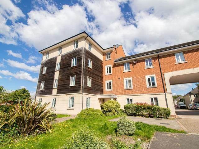 Ffordd James McGhan, Cardiff Bay 2 bed flat to rent £1,150 pcm £265 pw