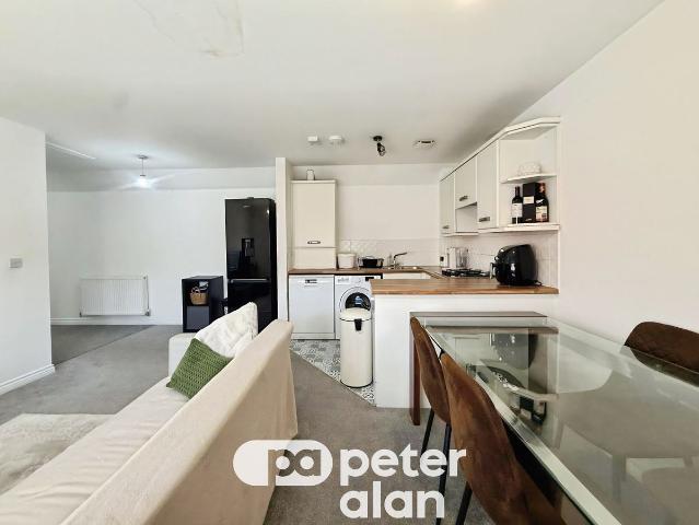 Ffordd Nowell, Cardiff CF23, 2 bed property to rent, £1,300 pcm | PrimeLocation