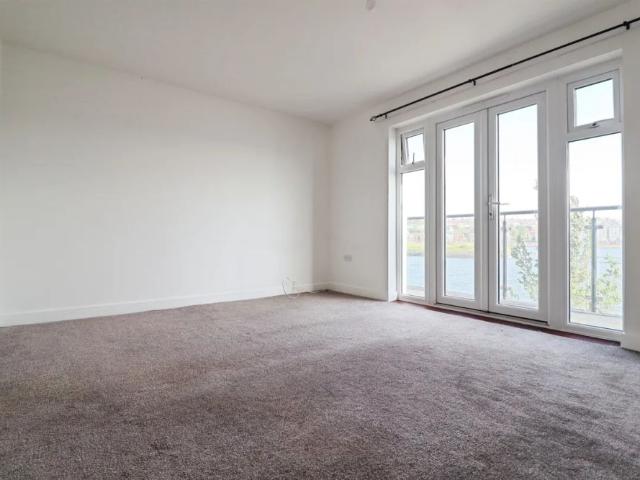 Ffordd Pentre, BARRY