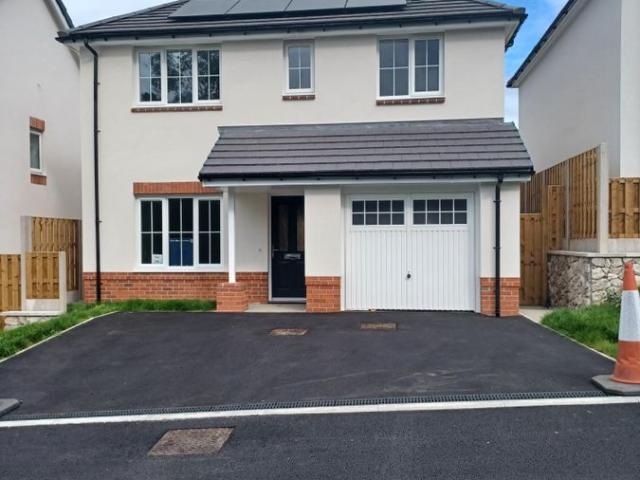 Ffordd Tre Trallwyn, Glan Conwy LL28, 4 bed detached house to rent, £1,250 pcm | PrimeLocation