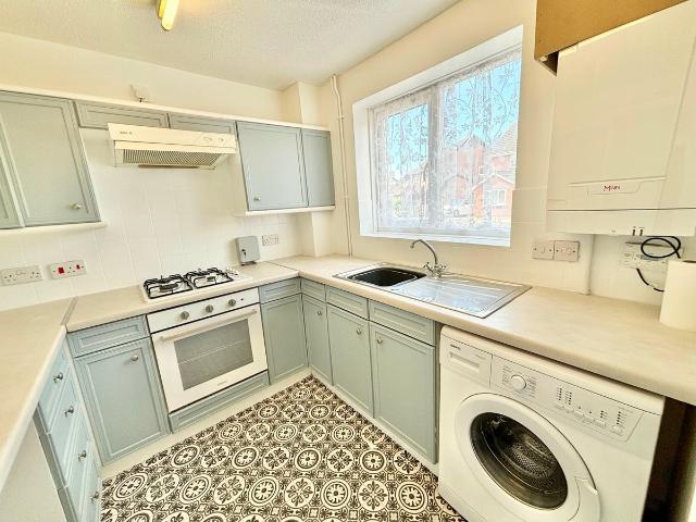 Ffordd Y Gamlas, Gowerton, Swansea SA4, 2 bed terraced house to rent, £900 pcm | PrimeLocation