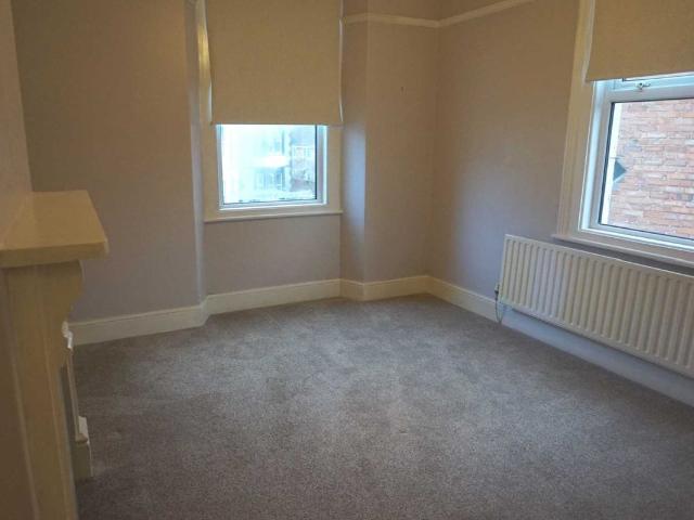 Fff Clifton Road, Weston Super Mare BS23, 3 bed flat to rent, £1,100 pcm | PrimeLocation