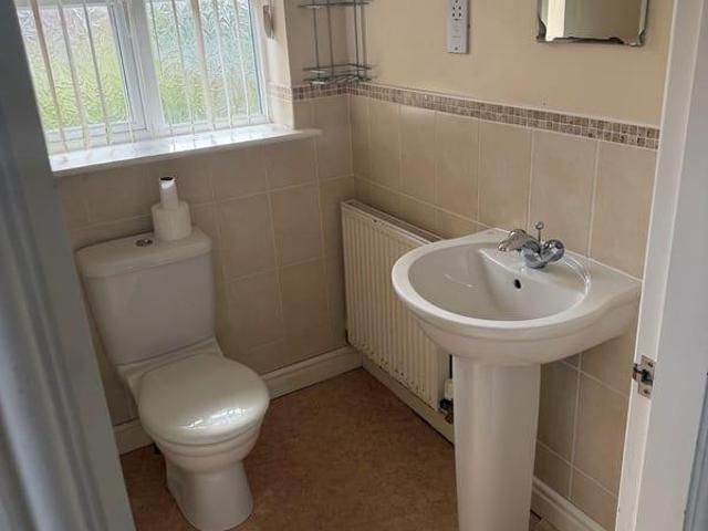 Ffrordd Parc Castell, Bodelwyddan, LL18 3 bed semi detached house to rent £995 pcm £230 pw