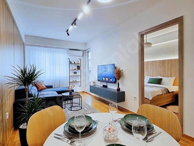 FİX DEN KAMPÜS YAKINI ARAKAT BALKONLU EŞYALI SATILIK 1+1 DAİRE